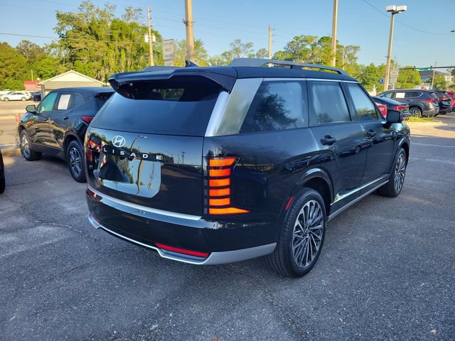 Used 2026 Hyundai Palisade Calligraphy FWD image 2