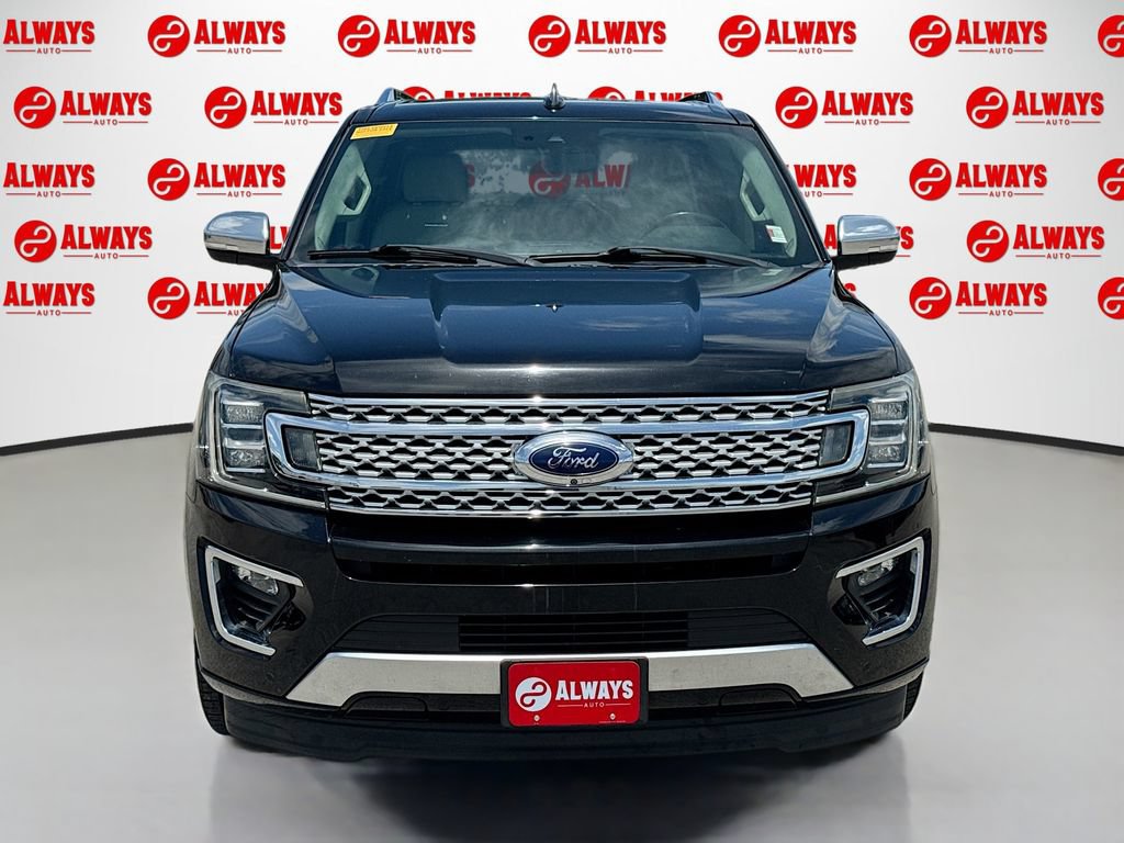 Used 2019 Ford Expedition Platinum RWD image 2