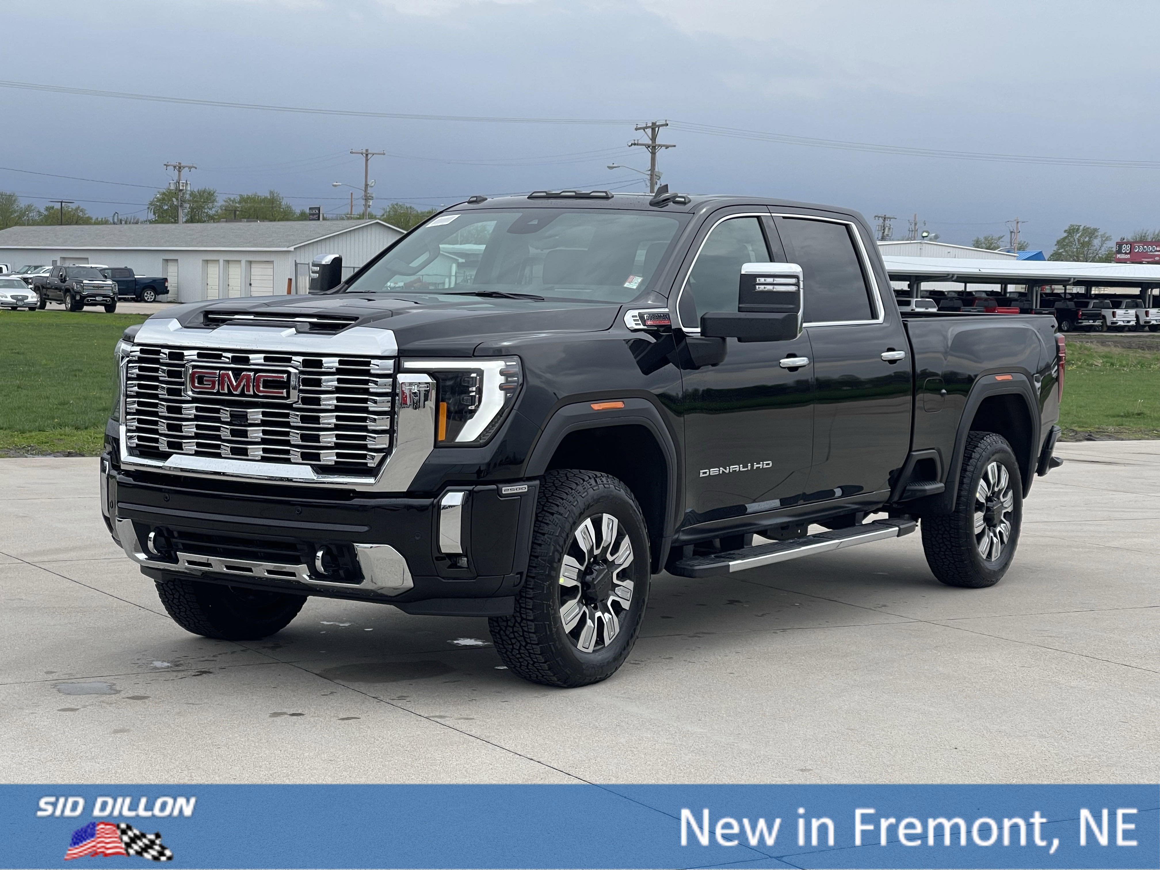 New 2025 GMC Sierra 2500 Denali w/ Denali Reserve Package image 1