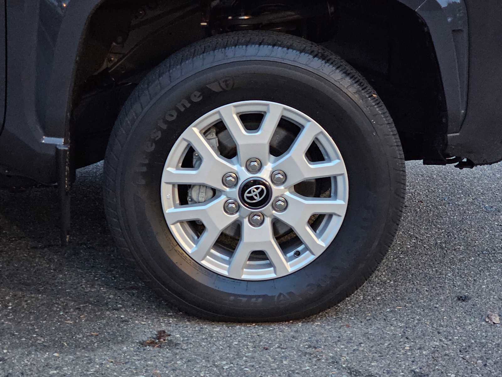 Used 2024 Toyota Tacoma SR5 image 9