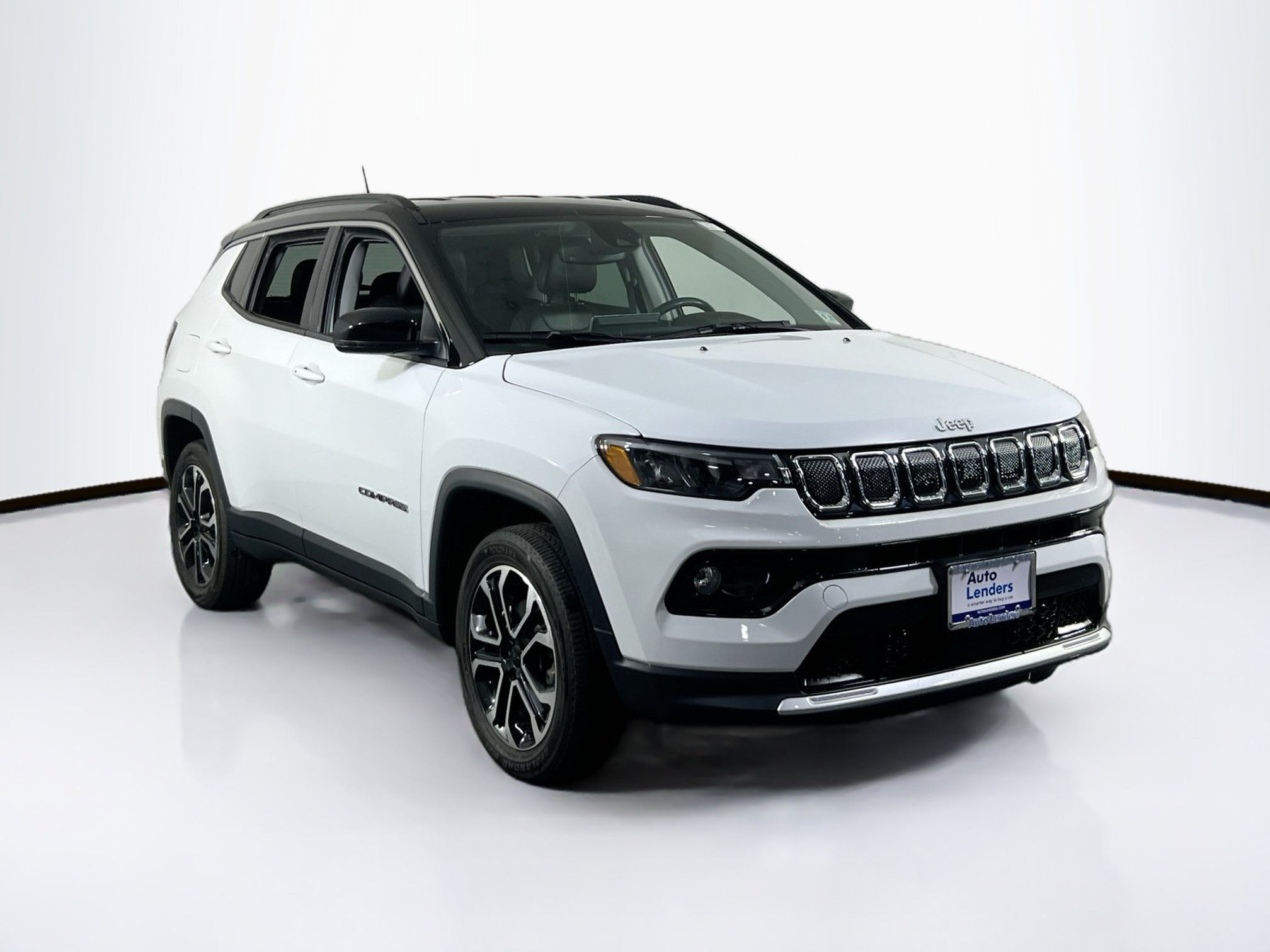 Used 2022 Jeep Compass Limited AWD/4WD image 3