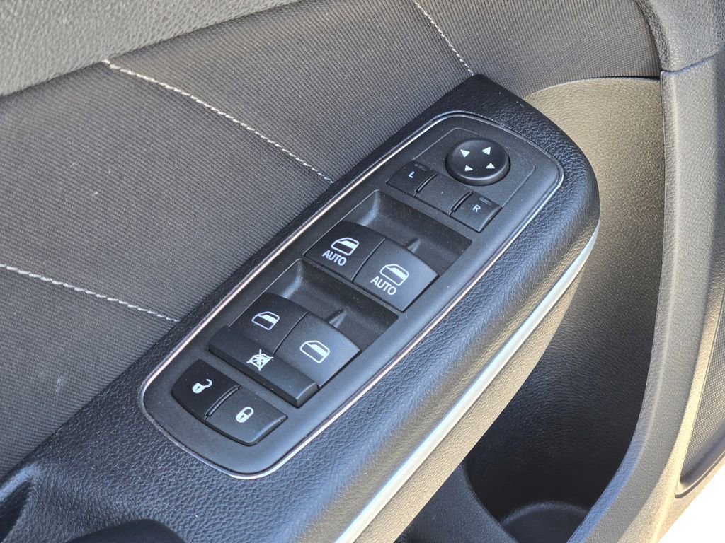 Used 2022 Dodge Charger SXT image 26