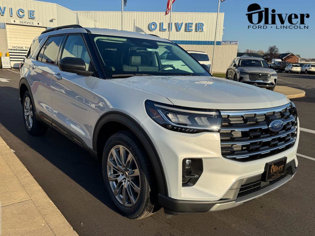 New 2026 Ford Explorer Active w/ Active Comfort Package image 1