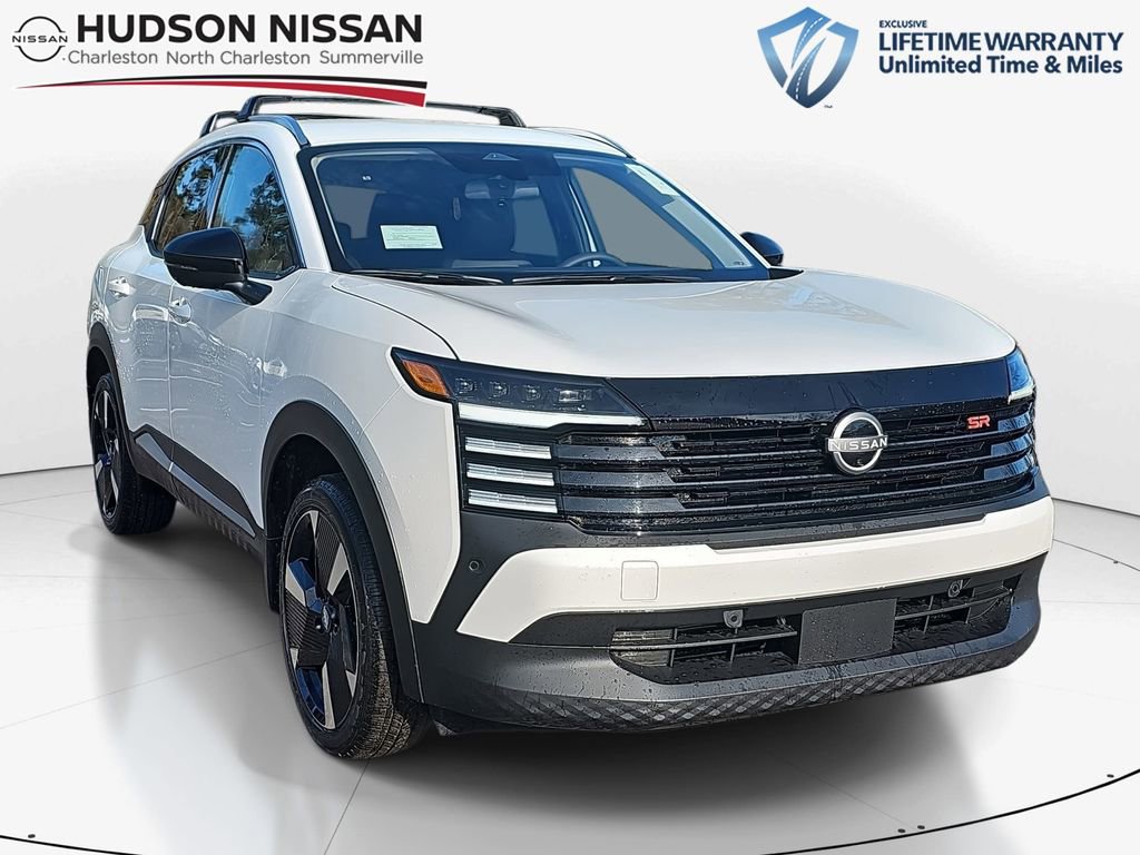 New 2026 Nissan Kicks SR FWD image 1
