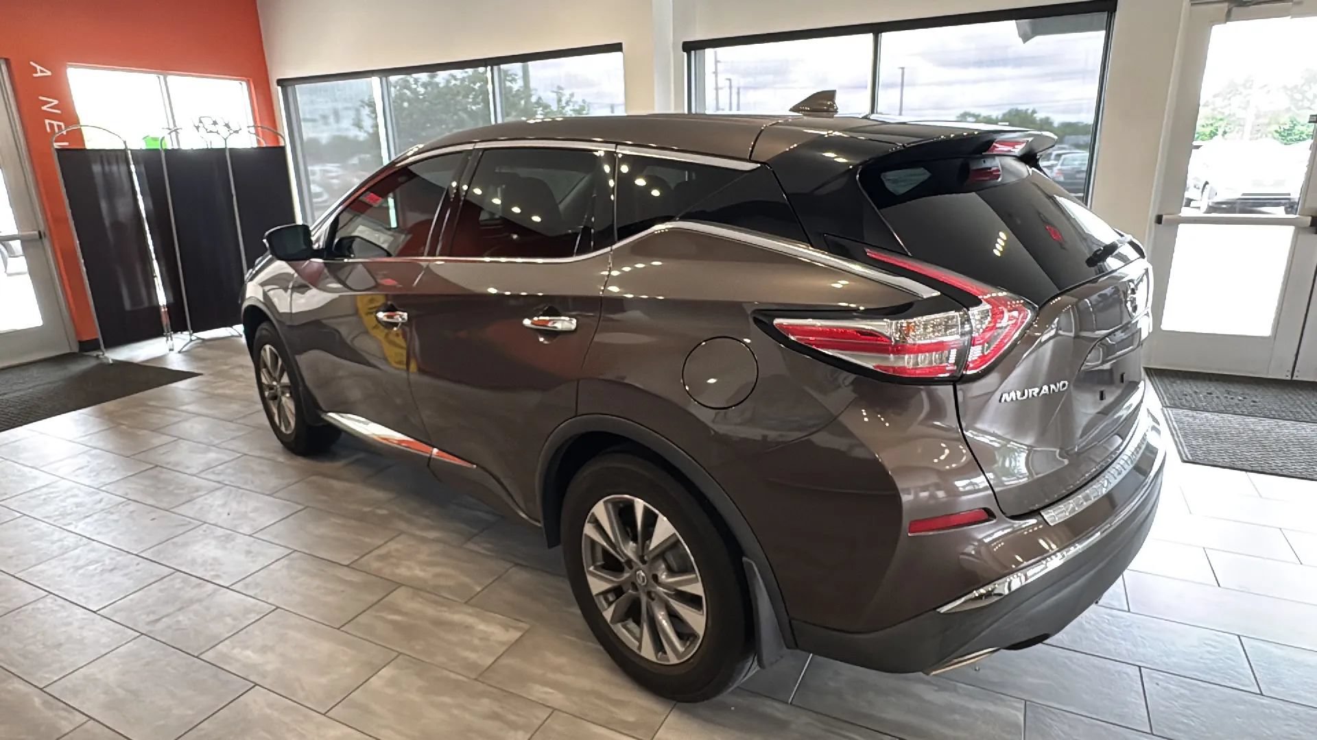 Used 2018 Nissan Murano S FWD image 9