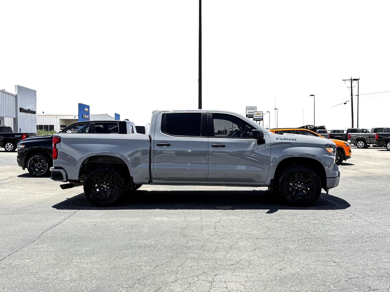 Certified 2024 Chevrolet Silverado 1500 Custom RWD image 4