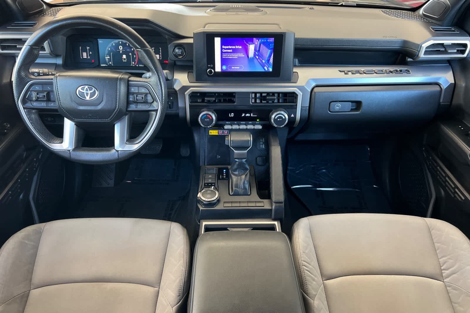Certified 2024 Toyota Tacoma SR5 w/ SR5 Upgrade Package AWD/4WD image 3