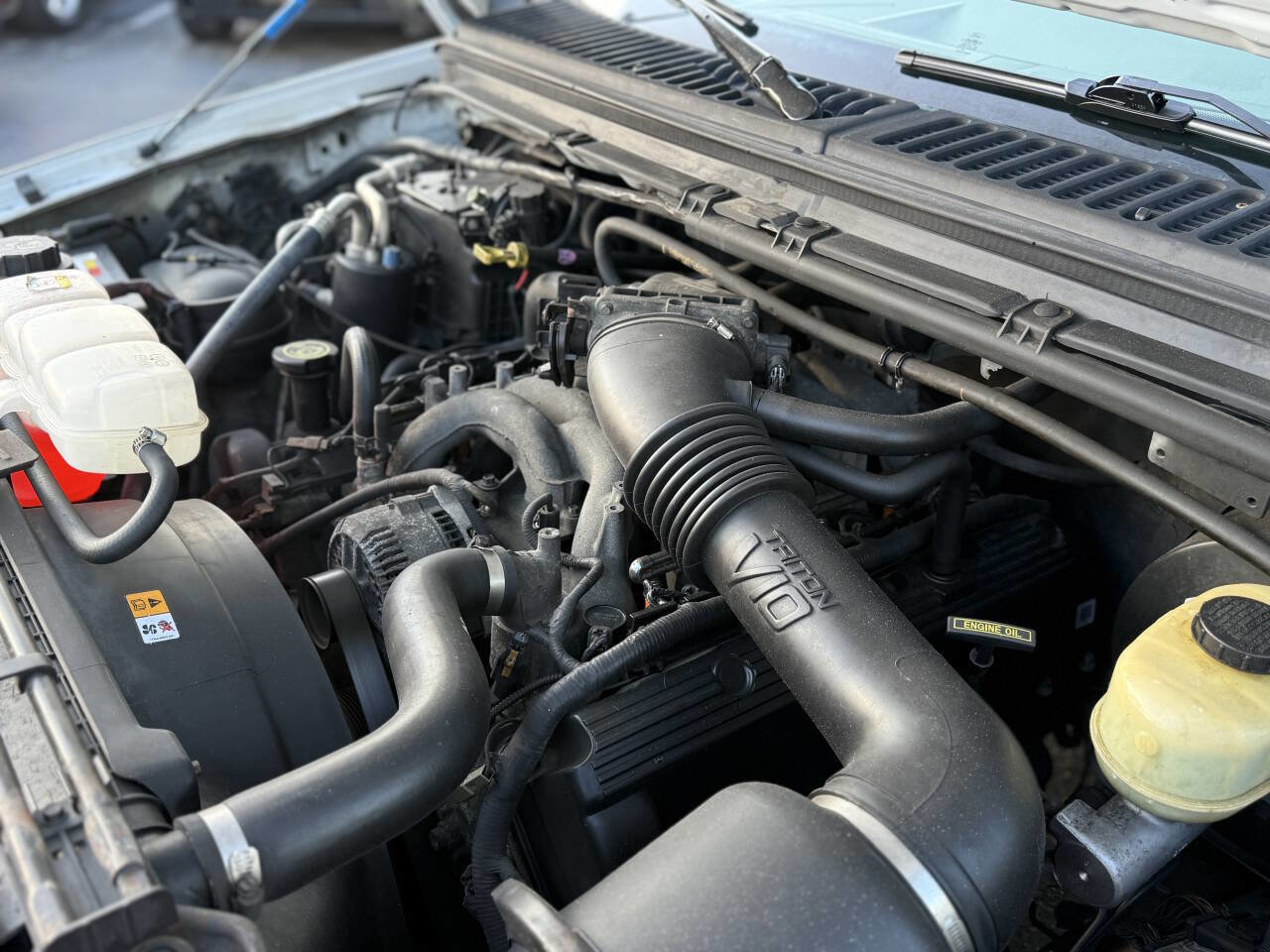 Used 2001 Ford F350 XL image 19