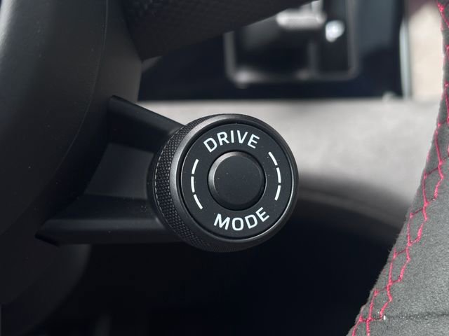 Certified 2025 Porsche Taycan GTS image 18