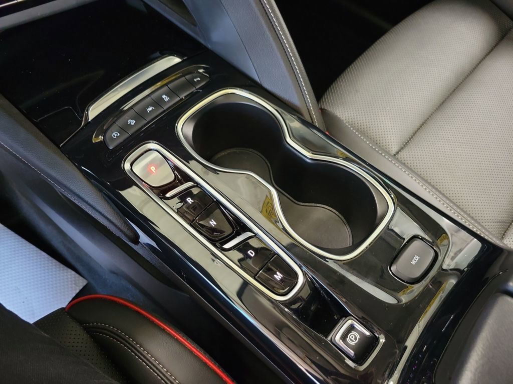 Used 2023 Buick Envision Essence w/ Sport Touring Package image 44