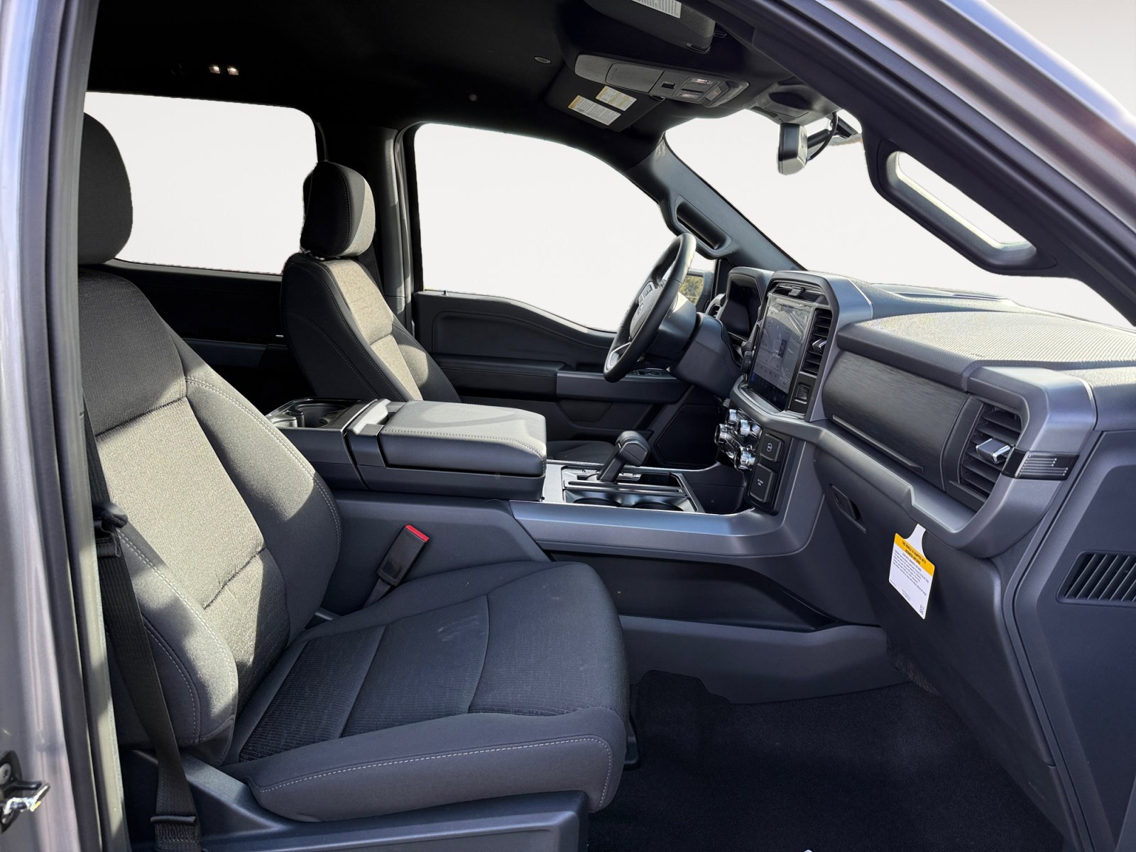 New 2025 Ford F150 XLT w/ Equipment Group 302A MID image 19