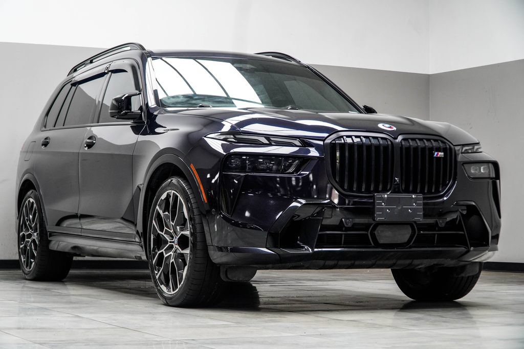Used 2023 BMW X7 M60i w/ Executive Package AWD/4WD image 4