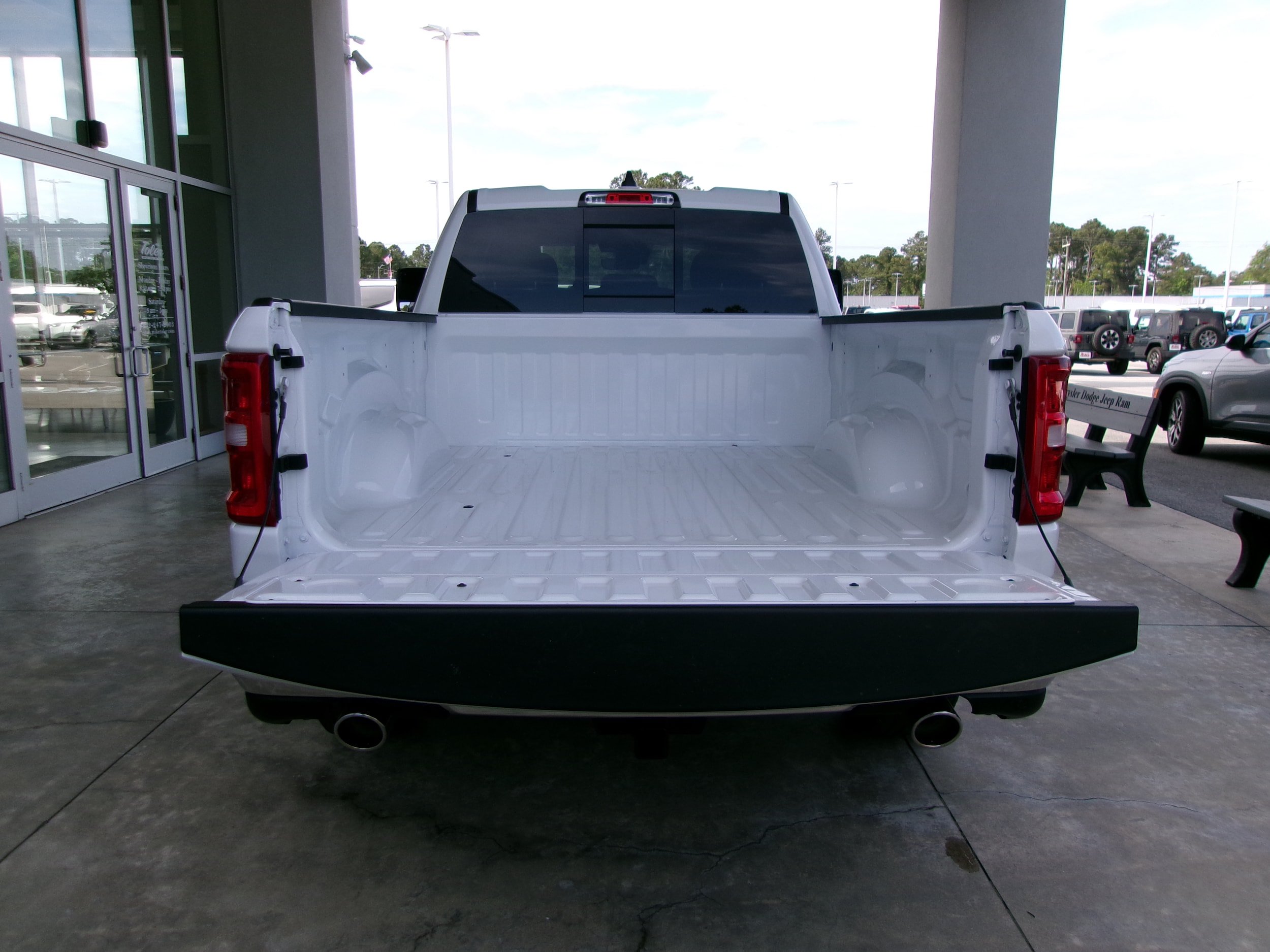 New 2025 RAM 1500 Big Horn AWD/4WD image 20