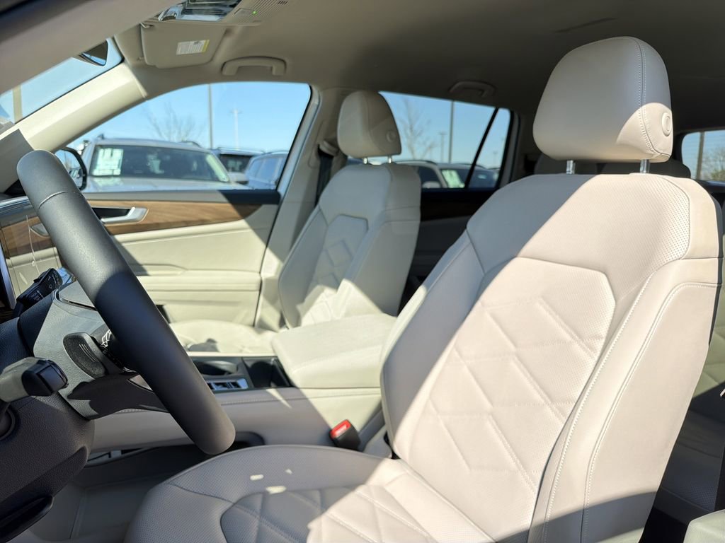 New 2026 Volkswagen Atlas SE image 12