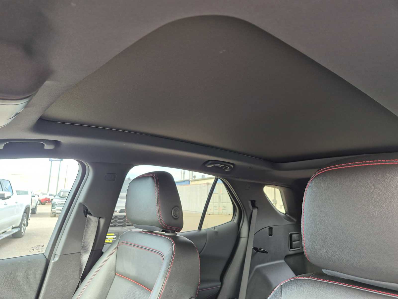 Used 2024 Chevrolet Equinox RS w/ RS Leather Package image 29