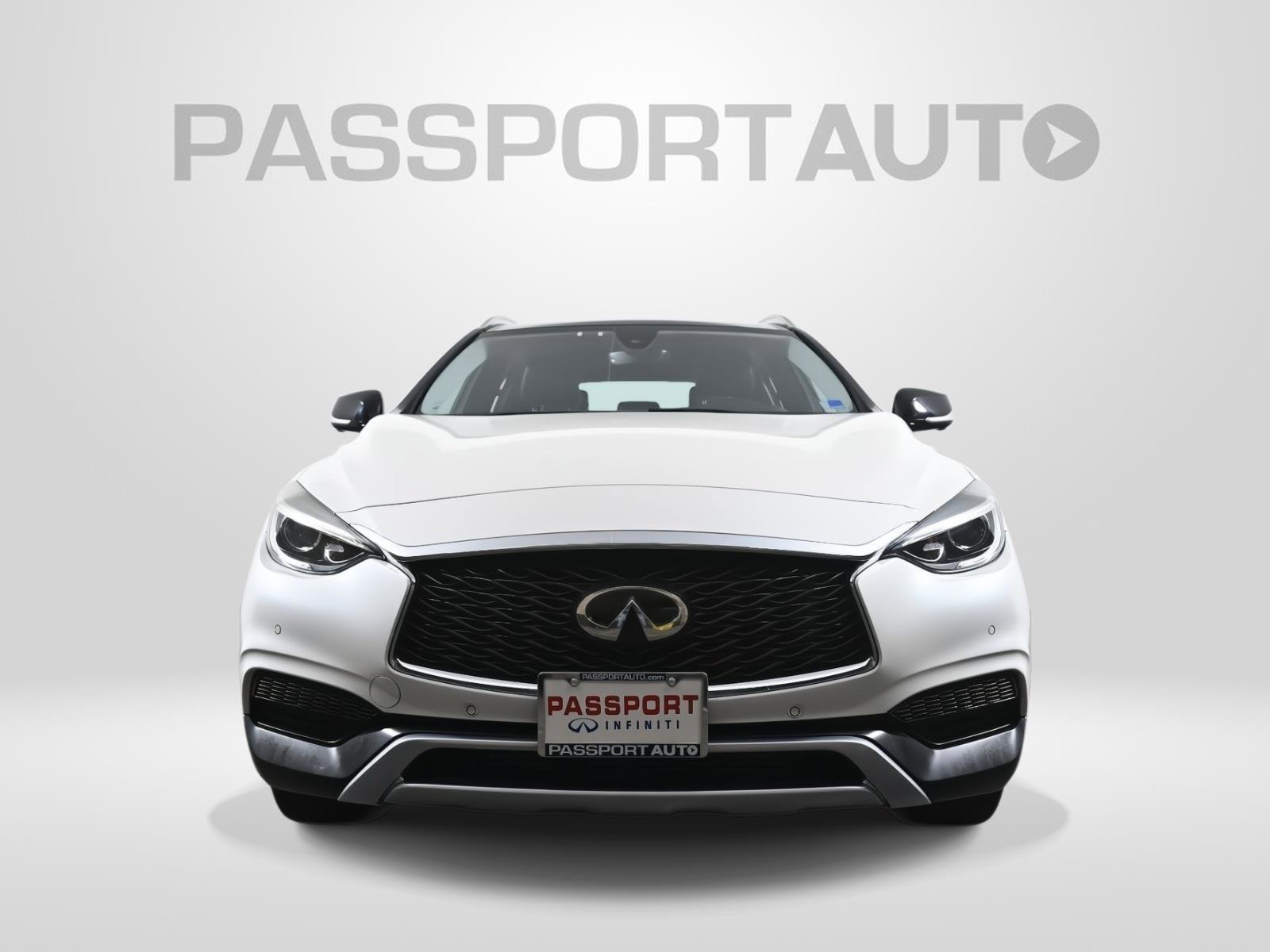 Used 2019 INFINITI QX30 Premium w/ Navigation Package image 2