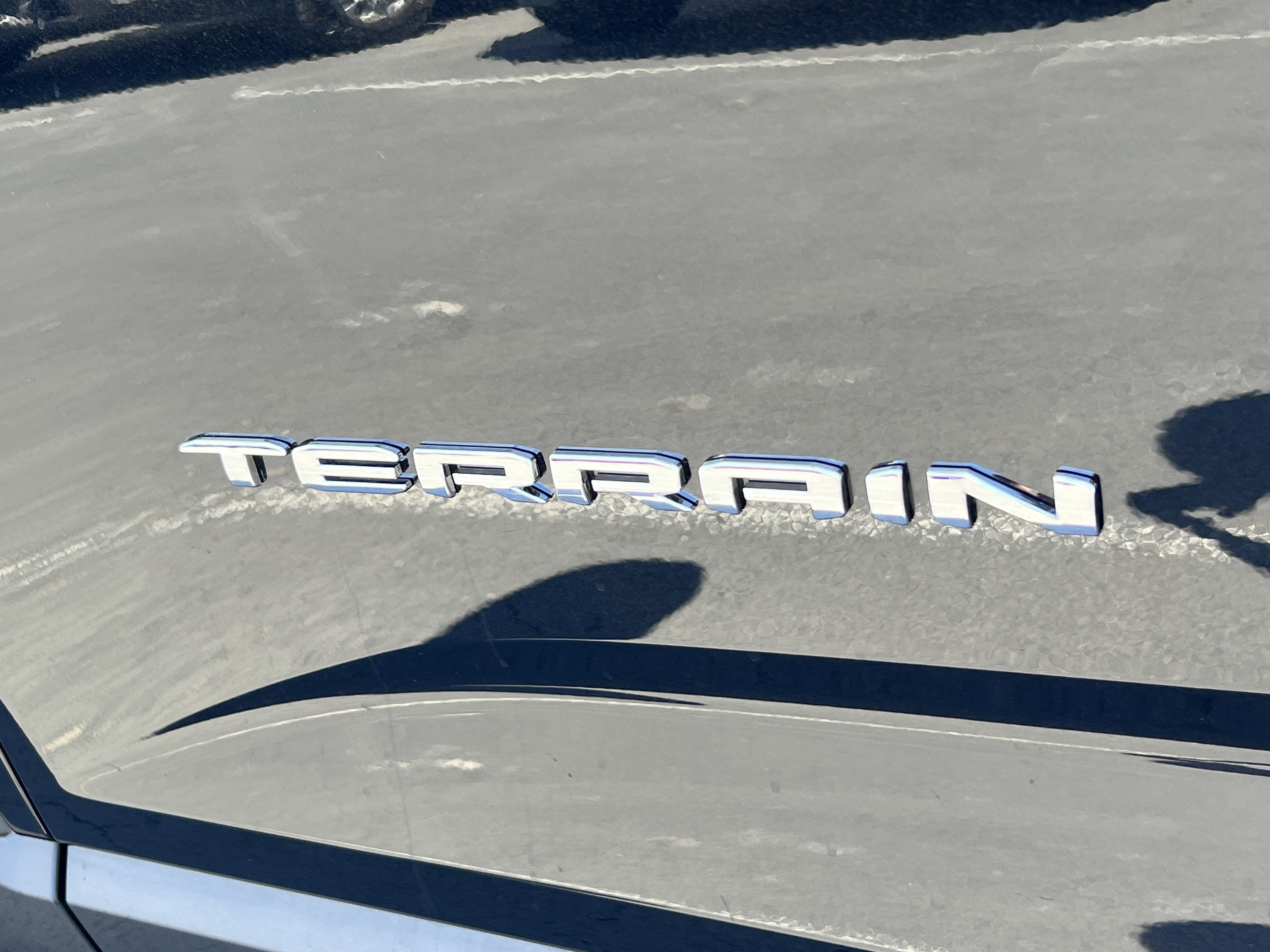 New 2027 GMC Terrain Elevation w/ Technology Package II AWD/4WD image 9