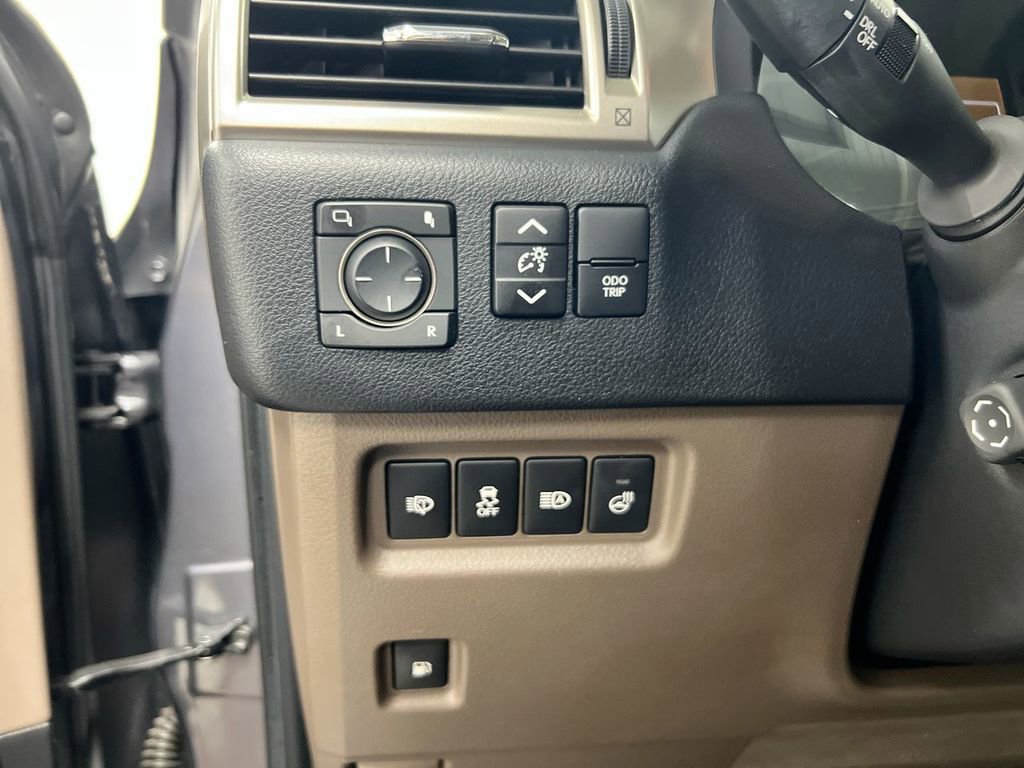 Used 2021 Lexus GX 460 Premium AWD/4WD image 19