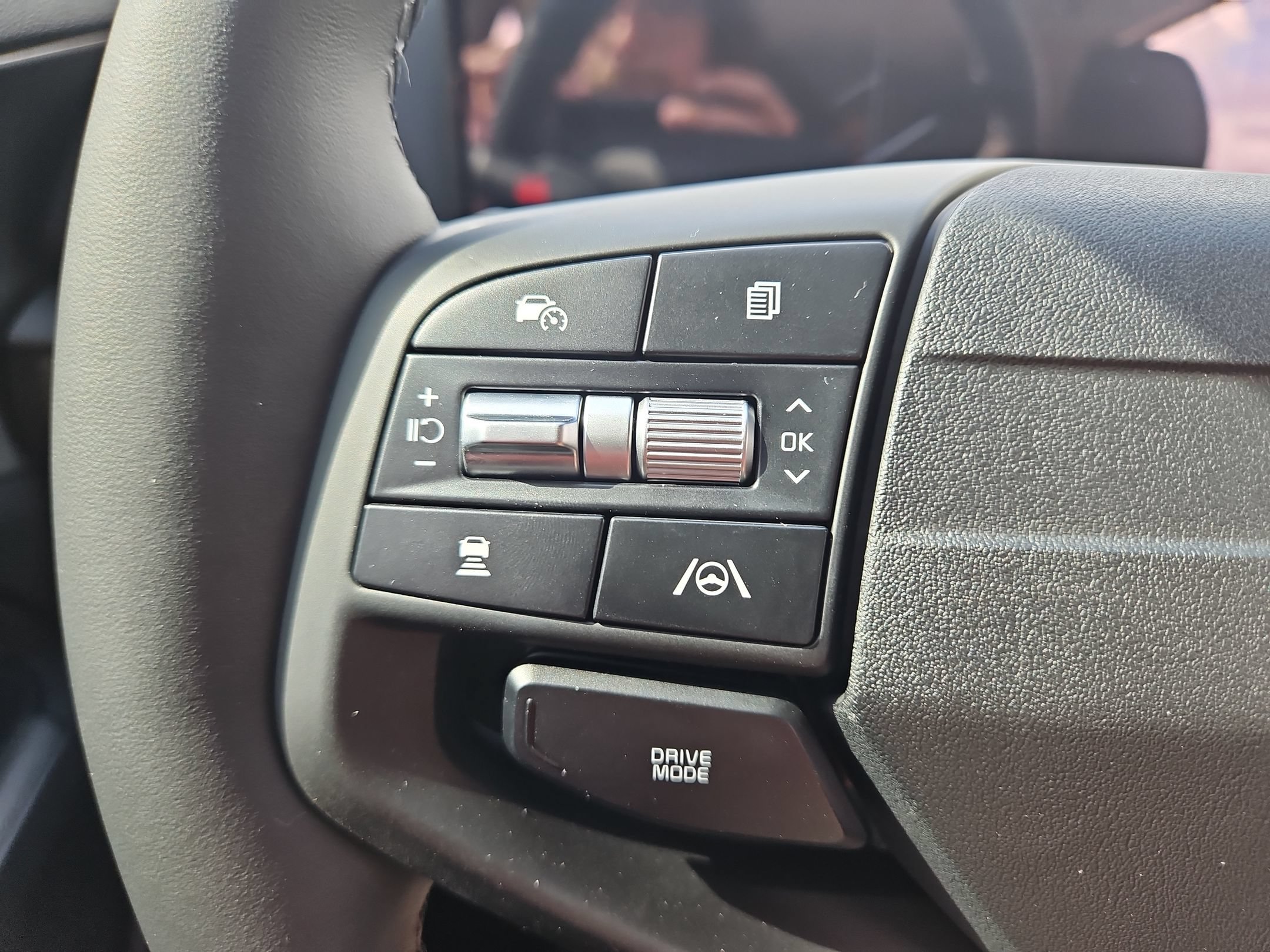 New 2026 Kia Sportage LX FWD image 22