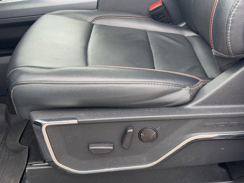 Used 2024 Ford F350 Lariat w/ Chrome Package image 26