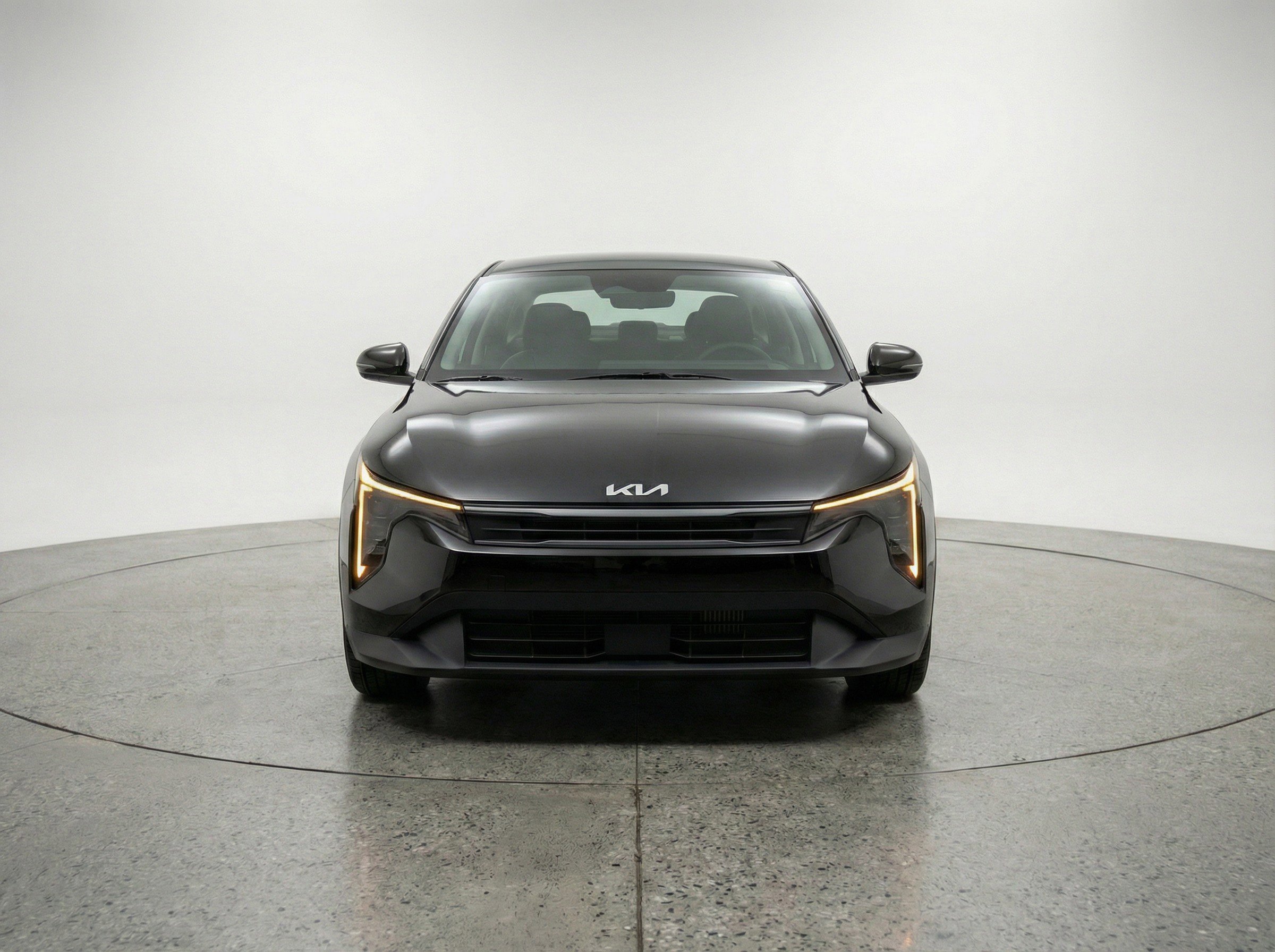Used 2025 Kia K4 FWD image 2