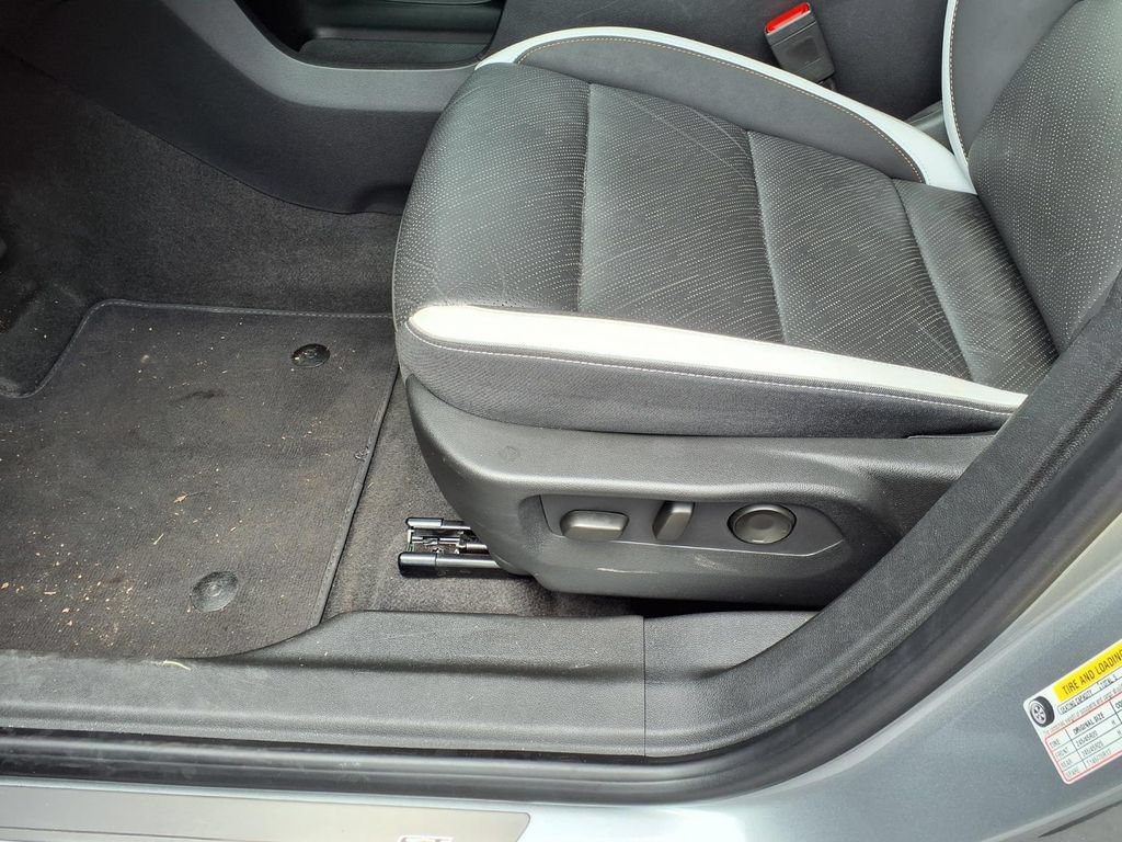 Used 2025 Buick Envision Sport Touring AWD/4WD image 20