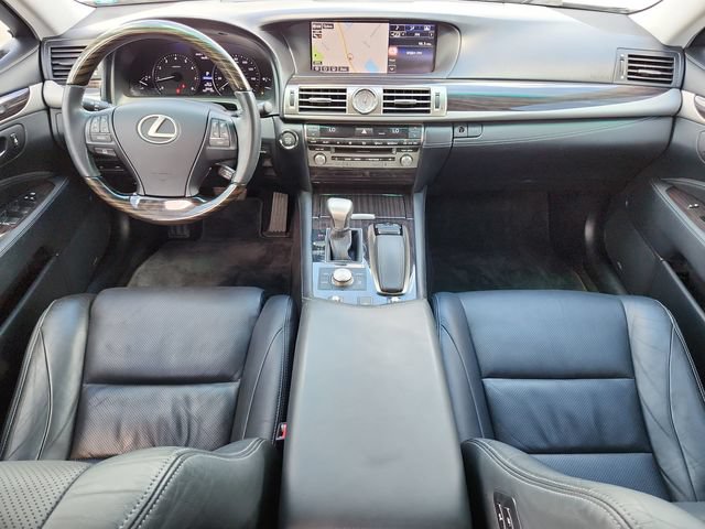 Used 2015 Lexus LS 460 w/ Comfort Package RWD image 14