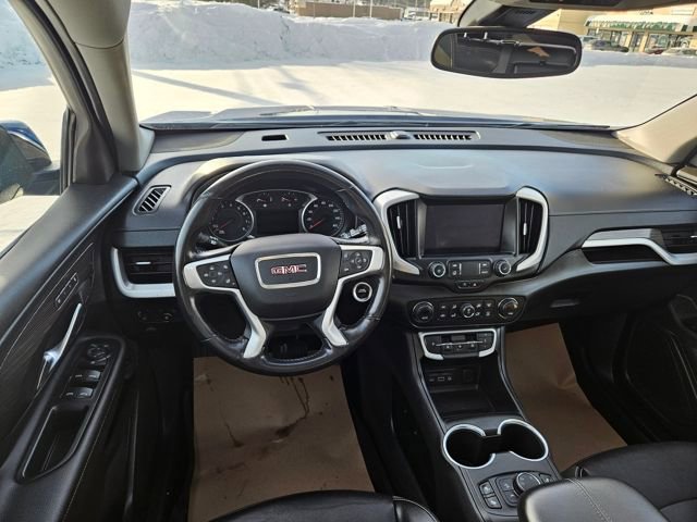 Used 2022 GMC Terrain SLT w/ LPO, Floor Liner Package image 20