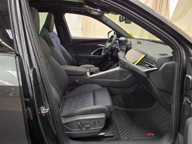 New 2026 Audi SQ5 Premium Plus AWD/4WD image 32