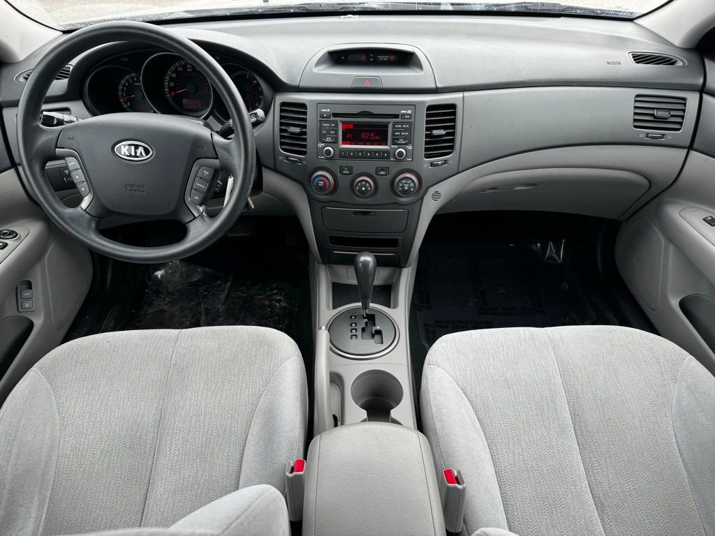 Used 2010 Kia Optima LX image 7