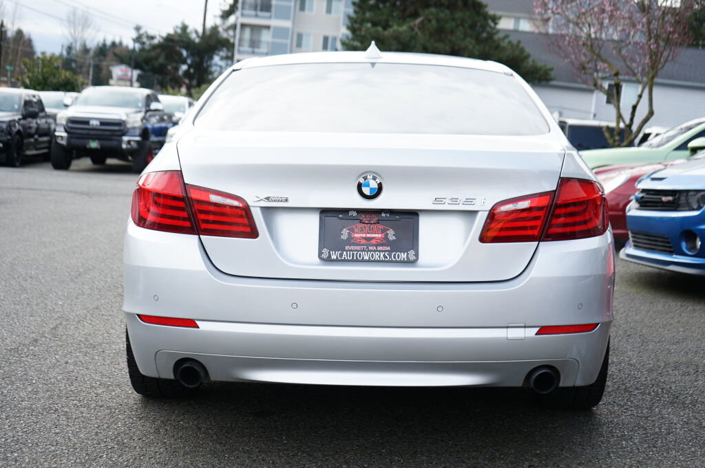 Used 2013 BMW 535i xDrive Sedan image 4