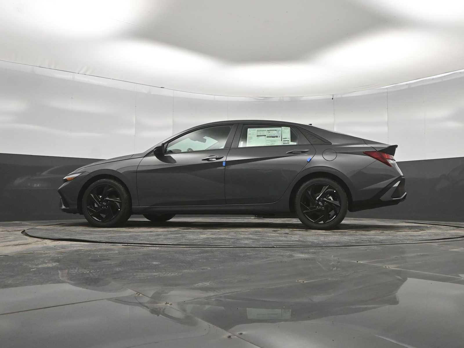 New 2026 Hyundai Elantra SEL Sport FWD image 35