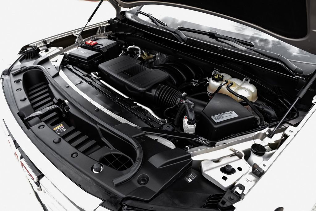 Used 2021 GMC Yukon XL SLT w/ SLT Premium Package image 50