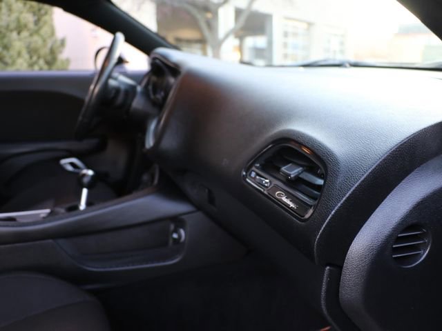 Used 2022 Dodge Challenger R/T w/ Blacktop Package image 11