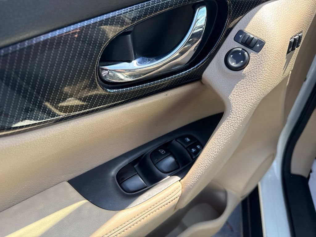 Used 2019 Nissan Rogue SL AWD/4WD image 19