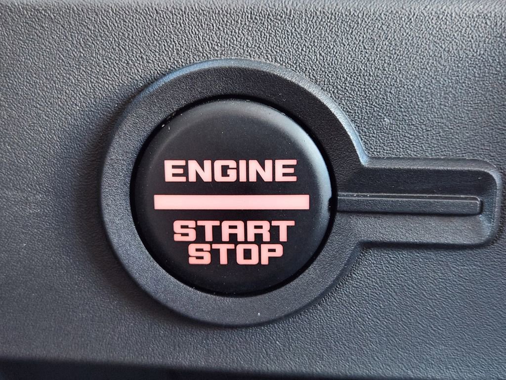 Used 2025 Ford Bronco Raptor AWD/4WD image 33