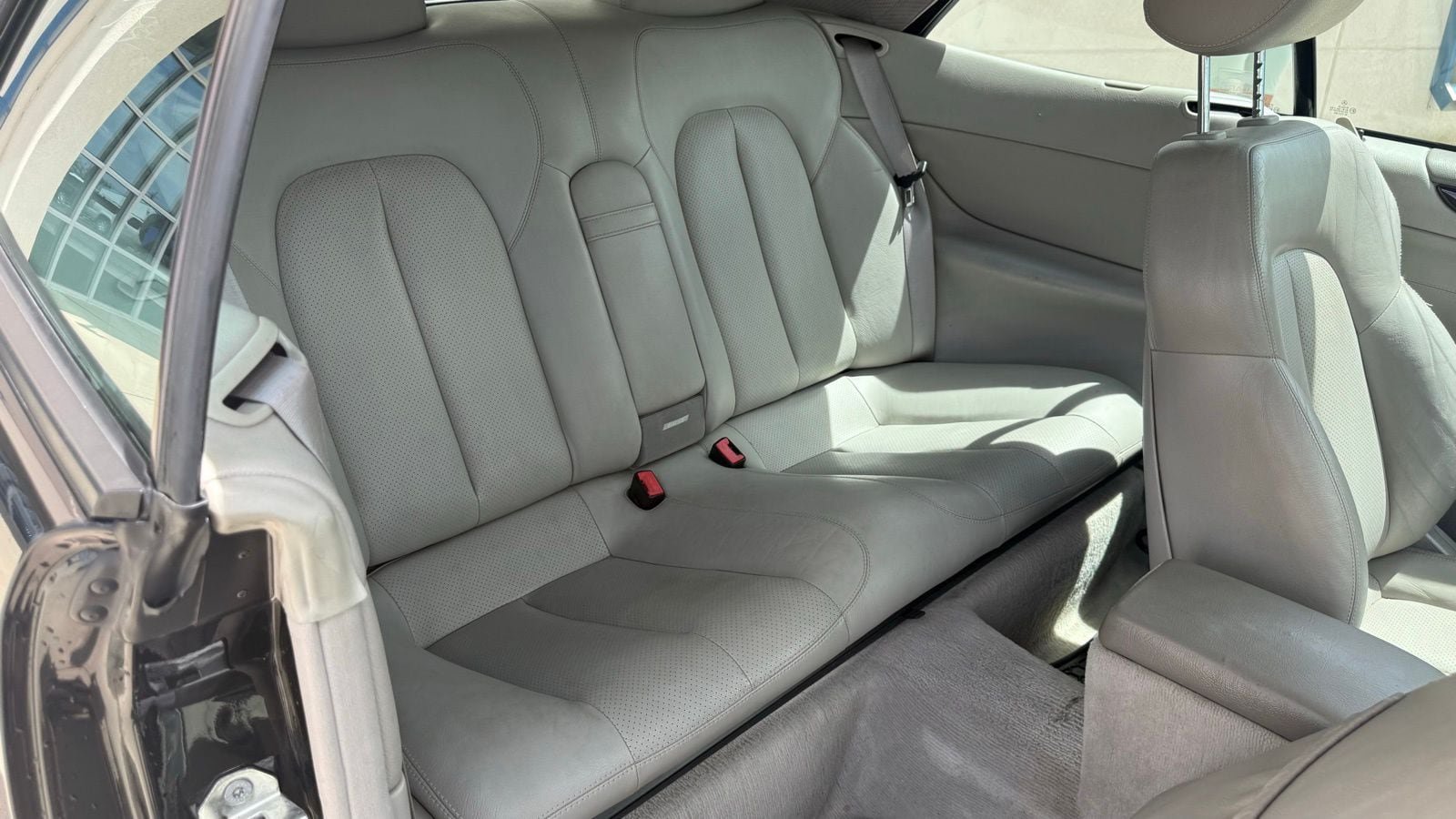 Used 1999 Mercedes-Benz CLK 320 Cabriolet image 15