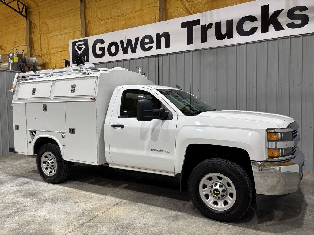 Used 2015 Chevrolet Silverado 3500 W/T RWD image 3