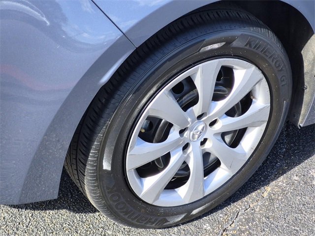 Used 2024 Toyota Corolla LE image 7