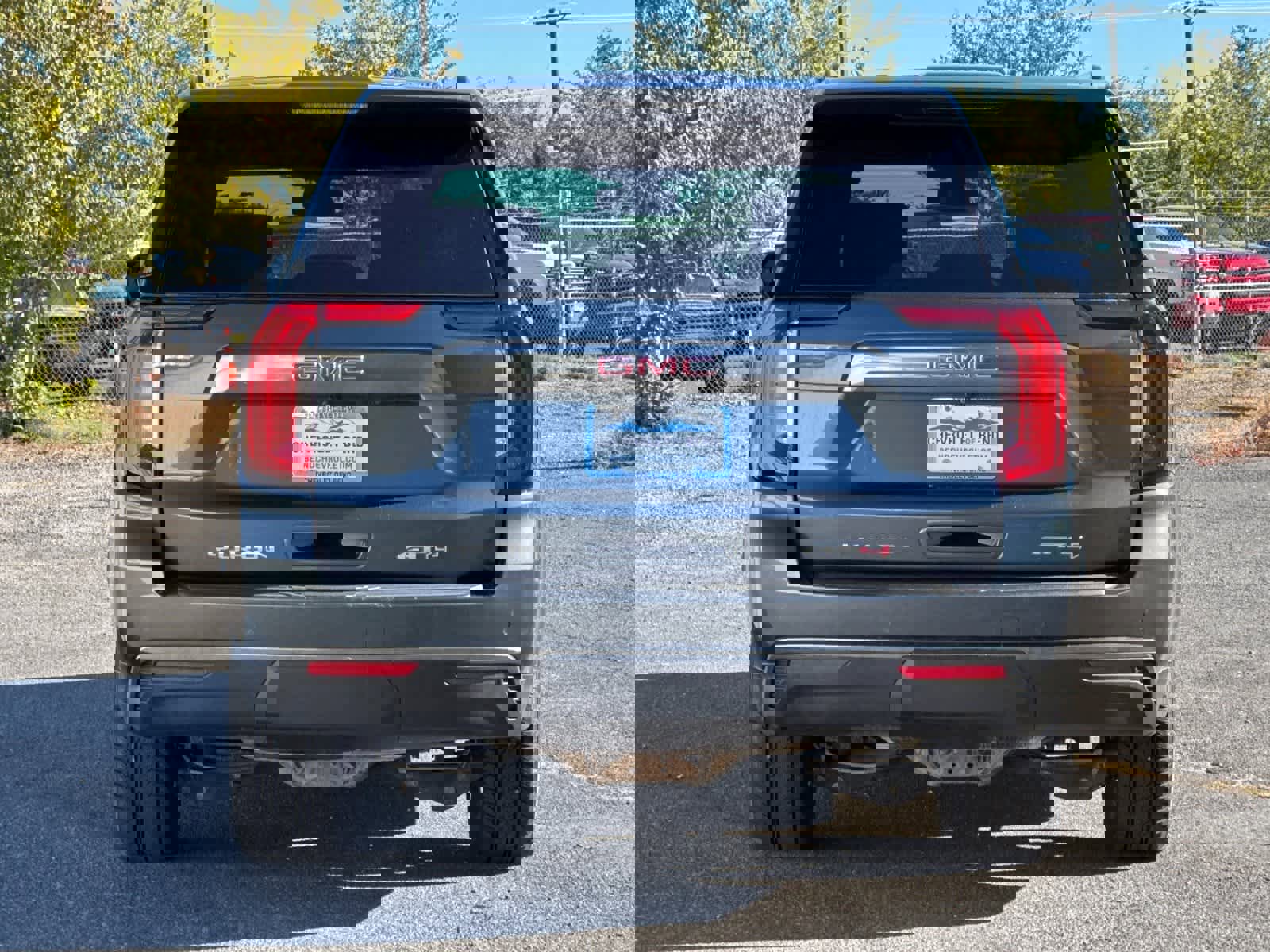 Used 2021 GMC Yukon XL AT4 w/ Rear Media and Nav Package image 7