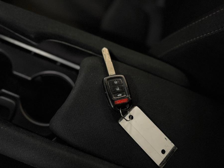 Used 2019 Honda Civic LX image 29