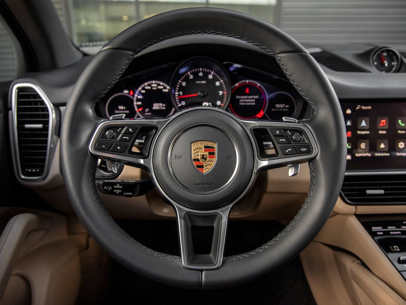 Certified 2023 Porsche Cayenne AWD/4WD image 28