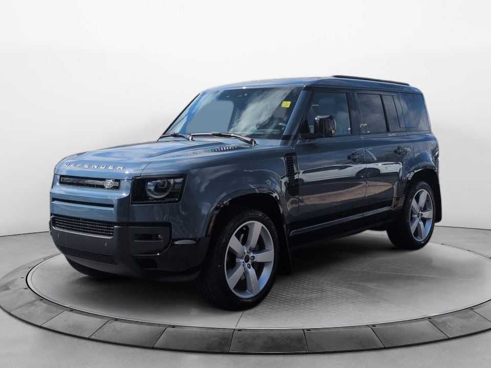 New 2026 Land Rover Defender 110 X-Dynamic SE AWD/4WD image 1