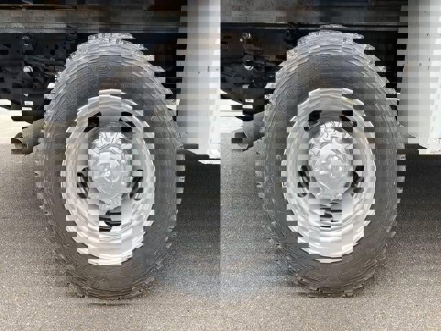 New 2024 RAM 4500 Tradesman image 32