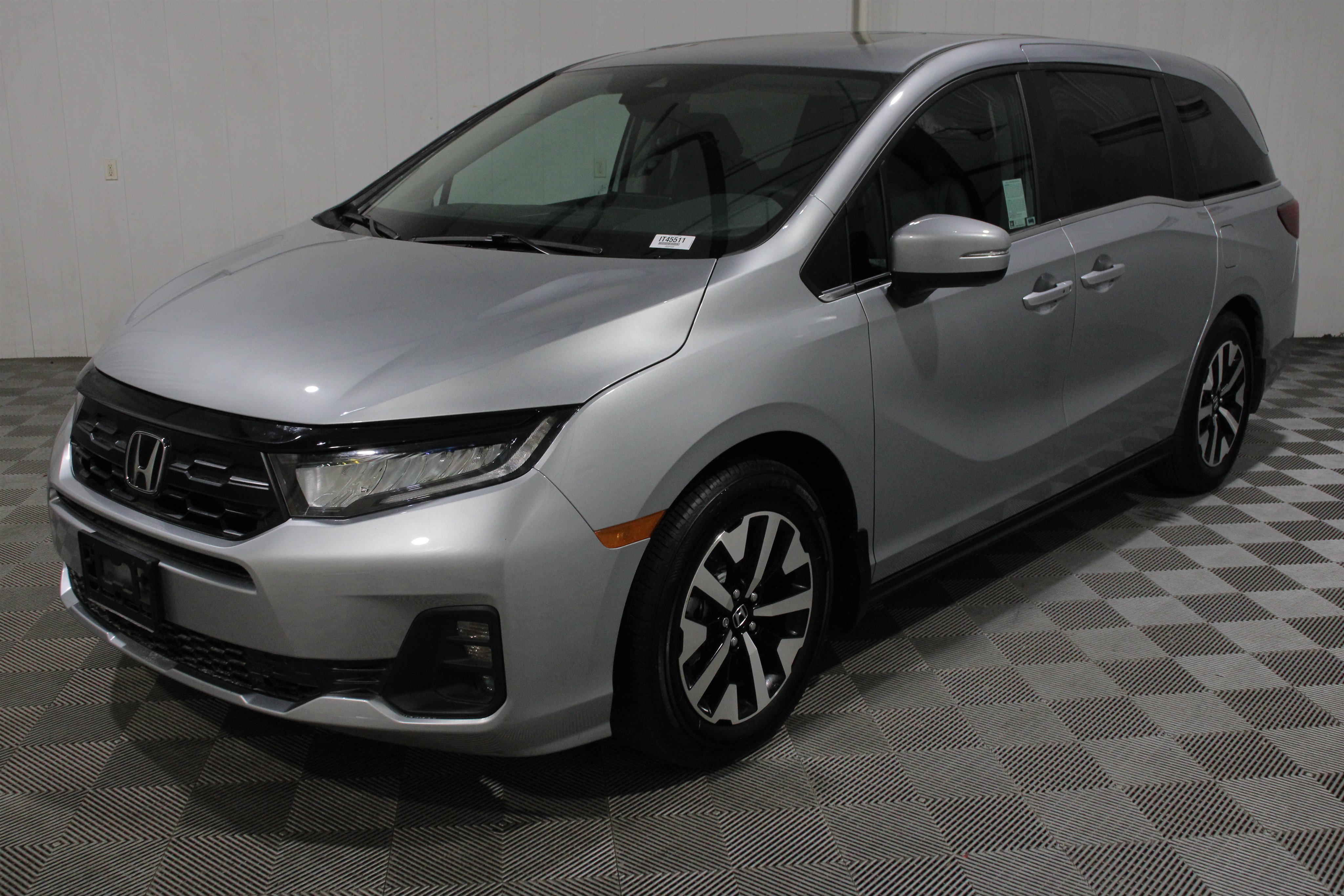 Used 2026 Honda Odyssey EX-L image 38