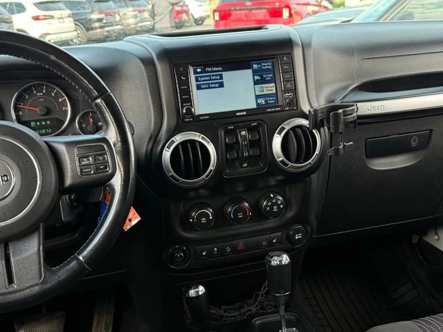 Used 2012 Jeep Wrangler Unlimited Sahara w/ Dual Top Group image 18