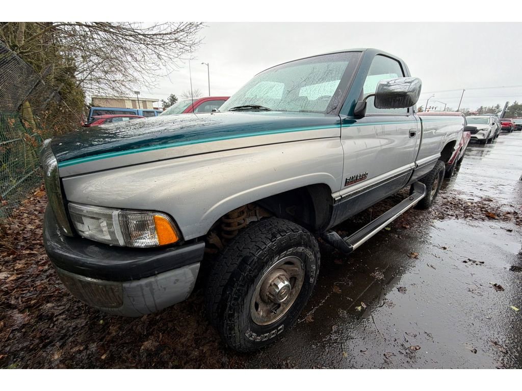 Used 1996 Dodge Ram 2500 Truck 4x4 Regular Cab image 2