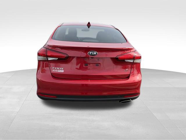 Used 2017 Kia Forte S w/ S Premium Package FWD image 7