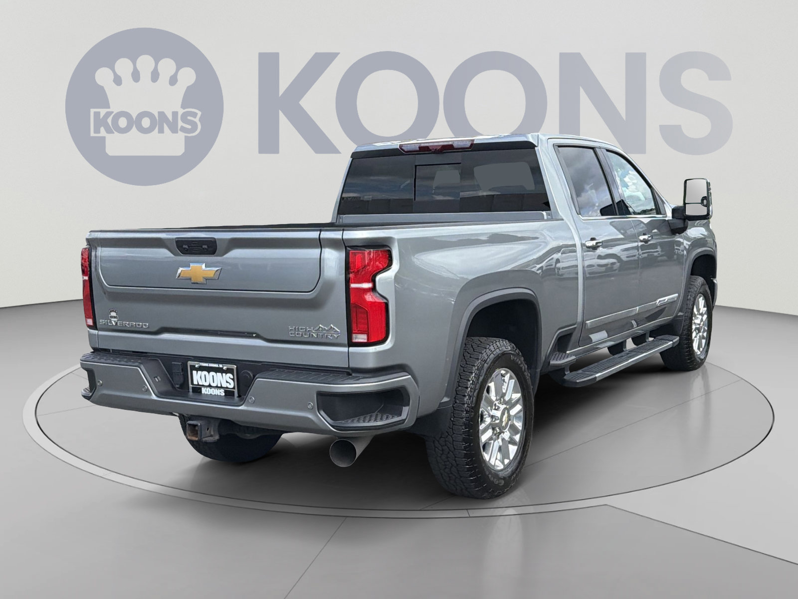 Used 2024 Chevrolet Silverado 2500 High Country w/ High Country Premium Package AWD/4WD image 7