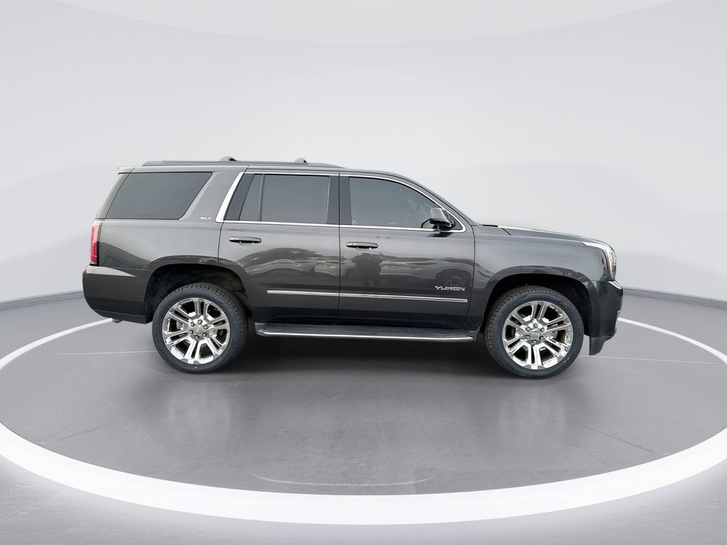 Used 2017 GMC Yukon SLT w/ Premium Edition image 9